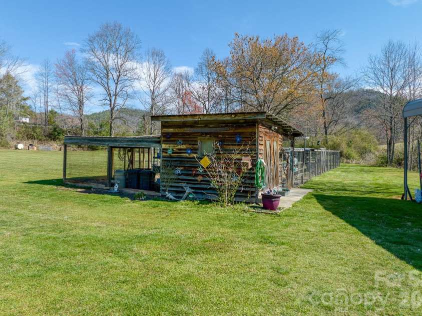 2456 Hendersonville Highway, Pisgah Forest, NC 28768.  MLS# CAR4363378, YatesRealty ID 21138. 