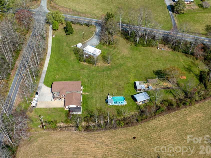 2456 Hendersonville Highway, Pisgah Forest, NC 28768.  MLS# CAR4363378, YatesRealty ID 21138. 