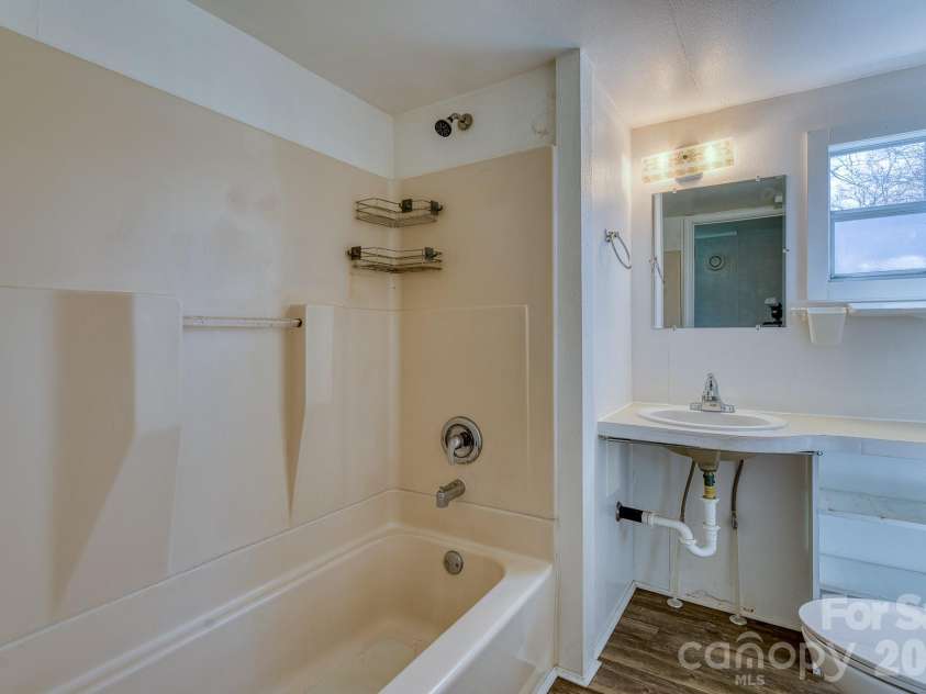 2456 Hendersonville Highway, Pisgah Forest, NC 28768.  MLS# CAR4363378, YatesRealty ID 21138. 