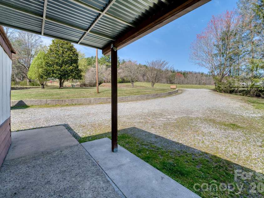 2456 Hendersonville Highway, Pisgah Forest, NC 28768.  MLS# CAR4363378, YatesRealty ID 21138. 