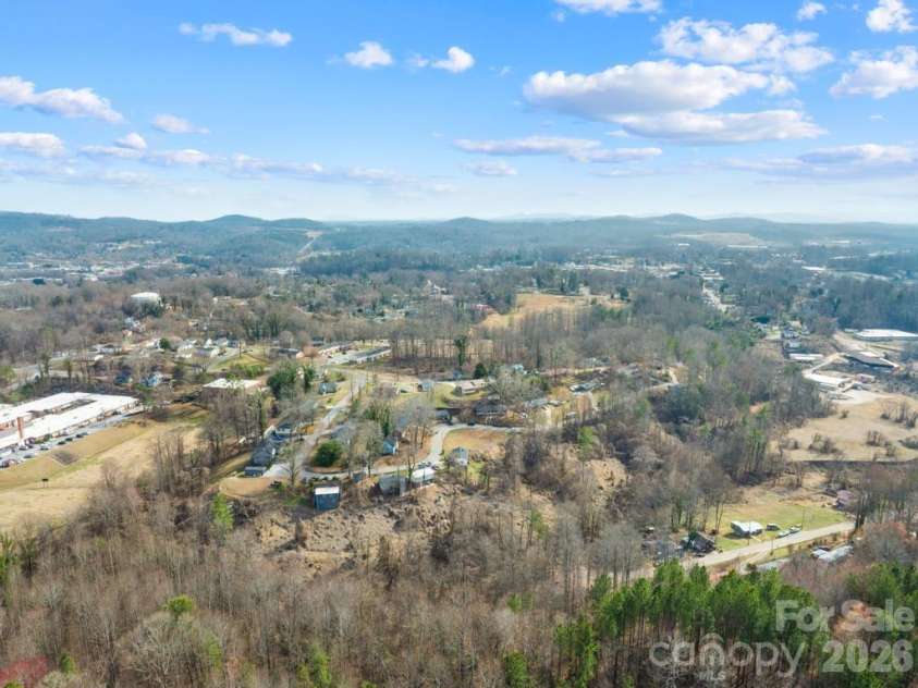 430 Arlington Circle, Lenoir, NC 28645.  MLS# CAR4411712, YatesRealty ID 21139. Aerial View