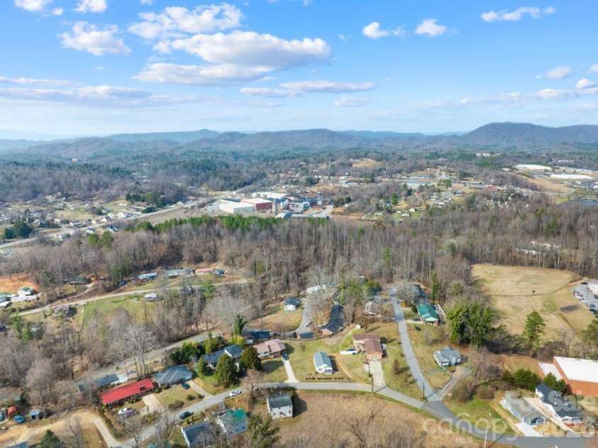 430 Arlington Circle, Lenoir, NC 28645.  MLS# CAR4411712, YatesRealty ID 21139. Aerial View