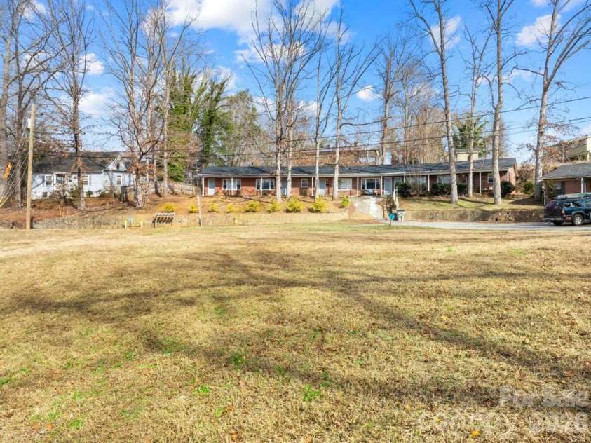 430 Arlington Circle, Lenoir, NC 28645.  MLS# CAR4411712, YatesRealty ID 21139. Exterior - Yard