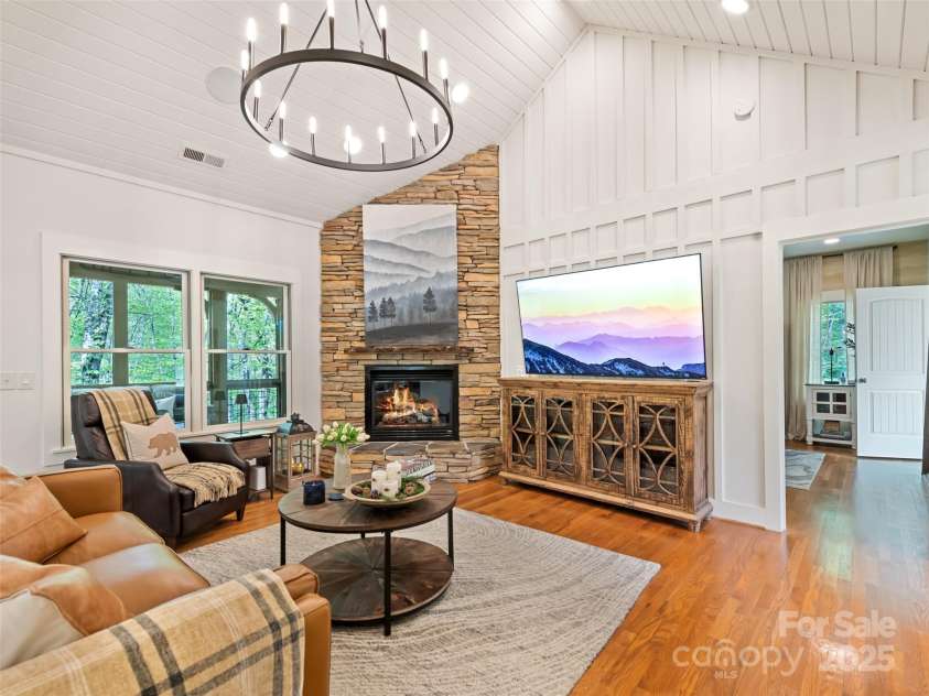 62 Blair Athel Point, Waynesville, NC 28786.  MLS# CAR4259633, YatesRealty ID 21139. 