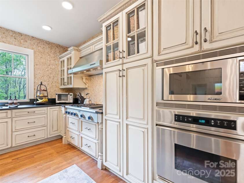 62 Blair Athel Point, Waynesville, NC 28786.  MLS# CAR4259633, YatesRealty ID 21139. 