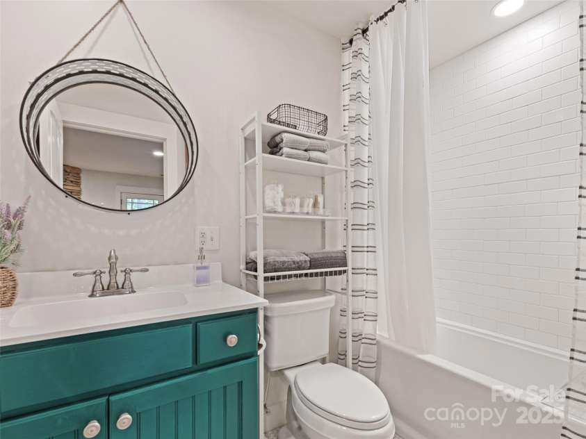 62 Blair Athel Point, Waynesville, NC 28786.  MLS# CAR4259633, YatesRealty ID 21139. 