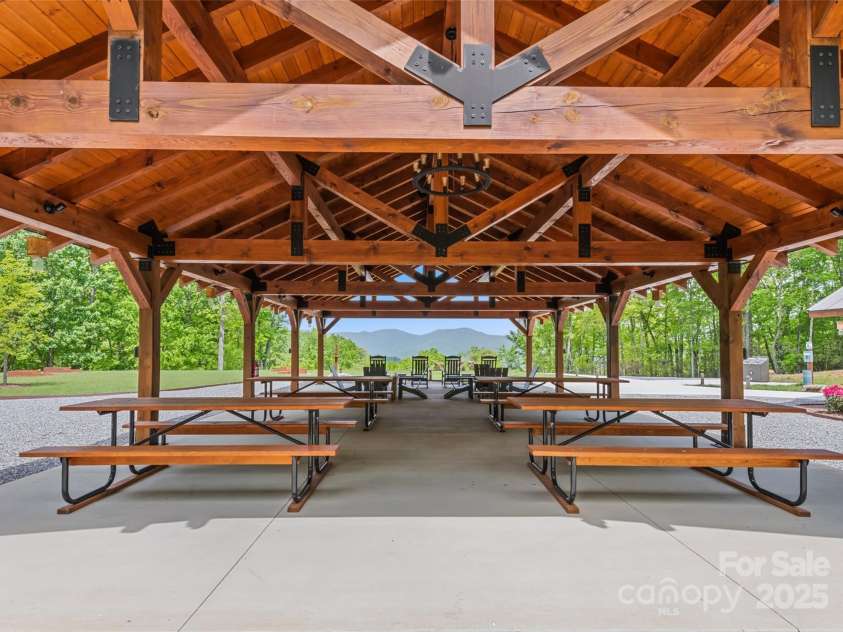 62 Blair Athel Point, Waynesville, NC 28786.  MLS# CAR4259633, YatesRealty ID 21139. 