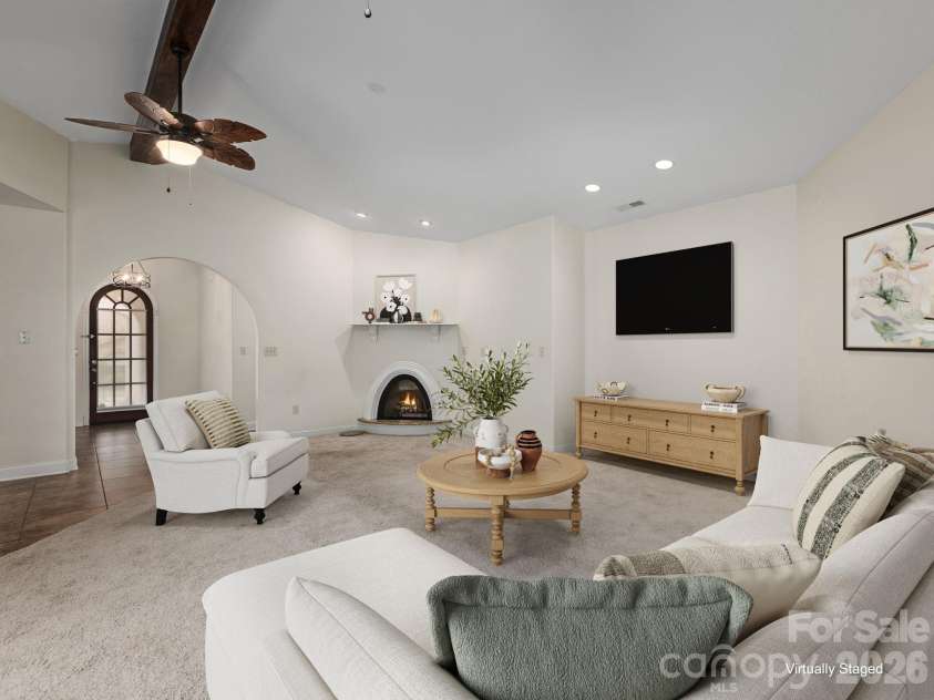39 Pacifico Drive, Asheville, NC 28806.  MLS# CAR4298660, YatesRealty ID 2114. Virtually staged