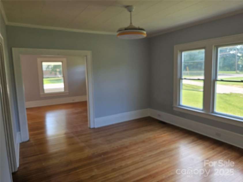 1704 16th Street, Hickory, NC 28601.  MLS# CAR4273452, YatesRealty ID 21140. 