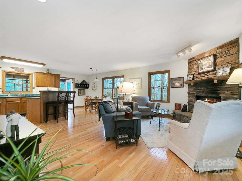 144 Panther Gap Road, Brevard, NC 28712.  MLS# CAR4240689, YatesRealty ID 21141. Great room