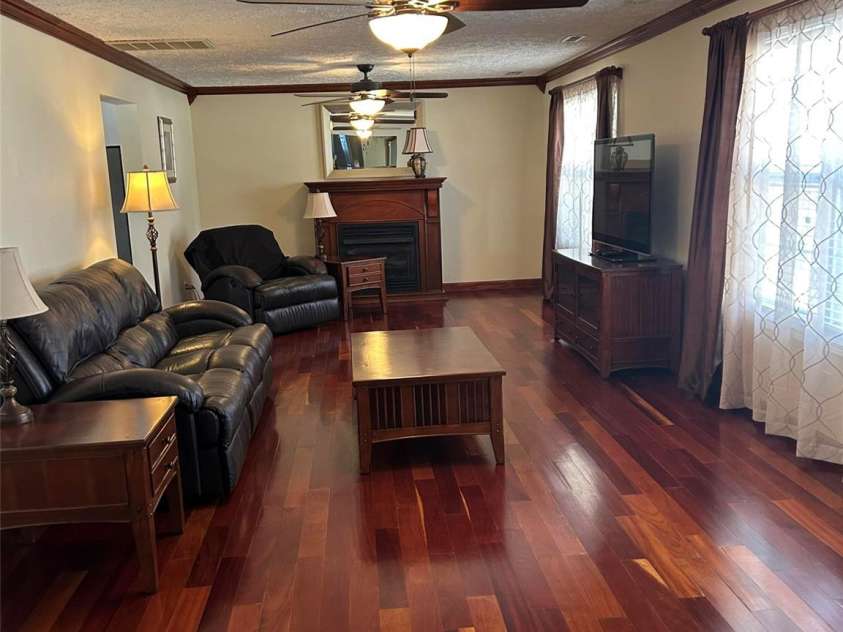 323 Swamp Fox Drive, Fort Mill, SC 29715.  MLS# CAR4380681, YatesRealty ID 21141. 