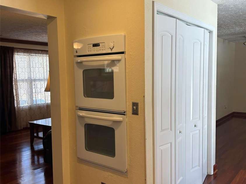 323 Swamp Fox Drive, Fort Mill, SC 29715.  MLS# CAR4380681, YatesRealty ID 21141. 