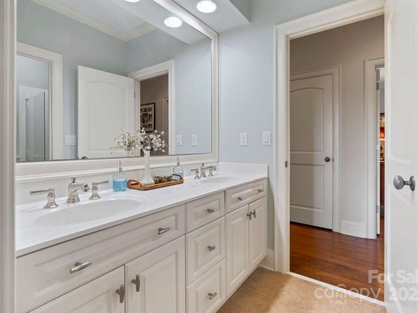 167 Quaker Road, Mooresville, NC 28117.  MLS# CAR4261192, YatesRealty ID 21144. 