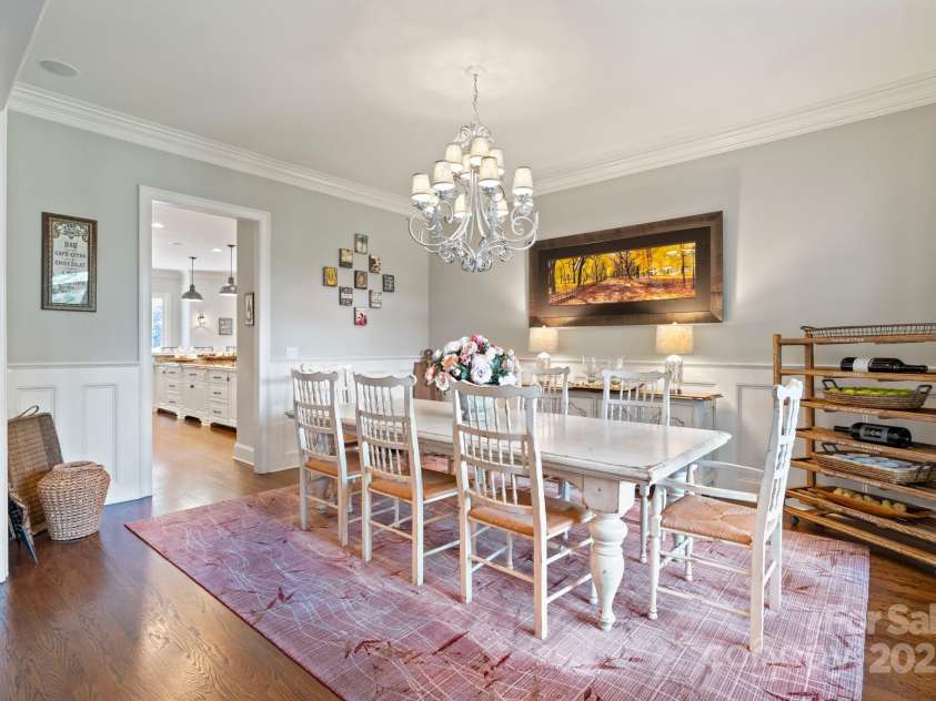 167 Quaker Road, Mooresville, NC 28117.  MLS# CAR4261192, YatesRealty ID 21144. Formal dining area.