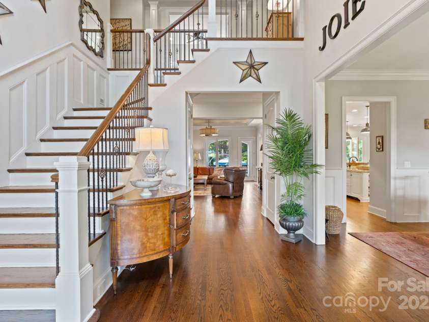 167 Quaker Road, Mooresville, NC 28117.  MLS# CAR4261192, YatesRealty ID 21144. Grand 2-story entry welcomes you to the open floorpan with tons of natural light