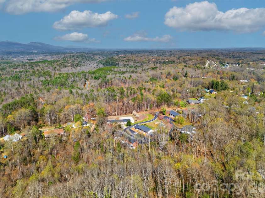 75 Laurelwood Drive, Marion, NC 28752.  MLS# CAR4361973, YatesRealty ID 21144. 