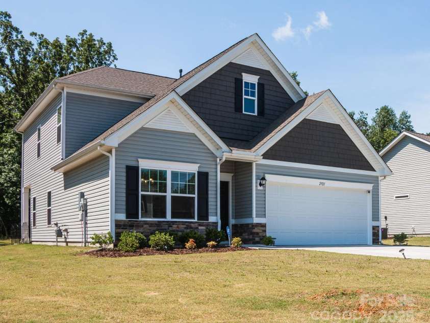 2921 Parkwest Drive, Albemarle, NC 28001.  MLS# CAR4269488, YatesRealty ID 21145. 
