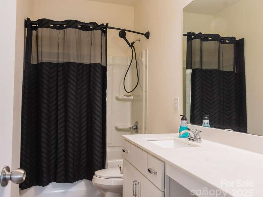 2921 Parkwest Drive, Albemarle, NC 28001.  MLS# CAR4269488, YatesRealty ID 21145. 