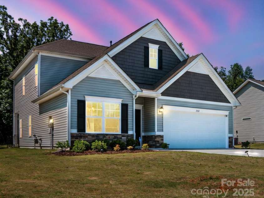 2921 Parkwest Drive, Albemarle, NC 28001.  MLS# CAR4269488, YatesRealty ID 21145. 