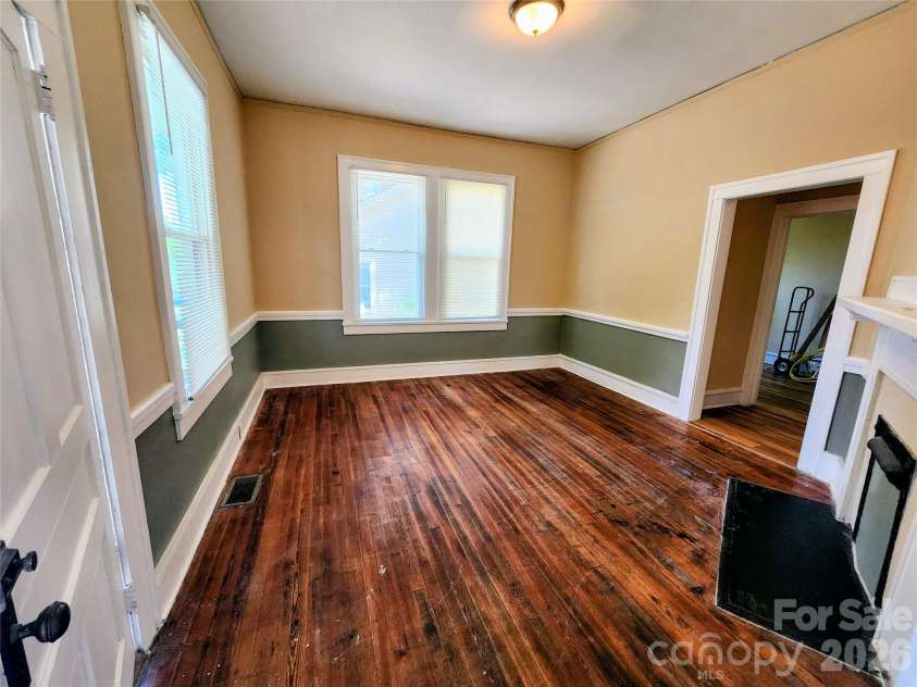 58 Reynolds Street, Rock Hill, SC 29730.  MLS# CAR4370171, YatesRealty ID 21145. 