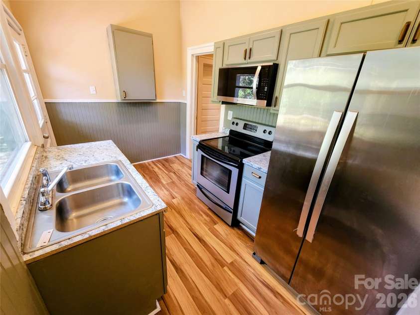 58 Reynolds Street, Rock Hill, SC 29730.  MLS# CAR4370171, YatesRealty ID 21145. 