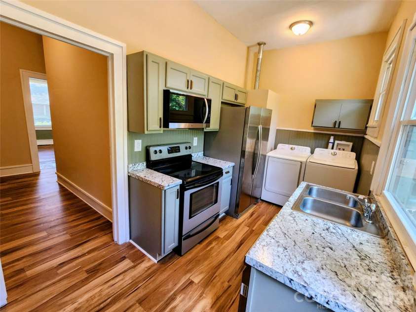 58 Reynolds Street, Rock Hill, SC 29730.  MLS# CAR4370171, YatesRealty ID 21145. 