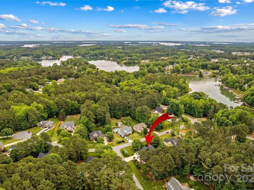 4159 Isle Of Pines Drive, Denver, NC 28037.  MLS# CAR4241494, YatesRealty ID 21146. 