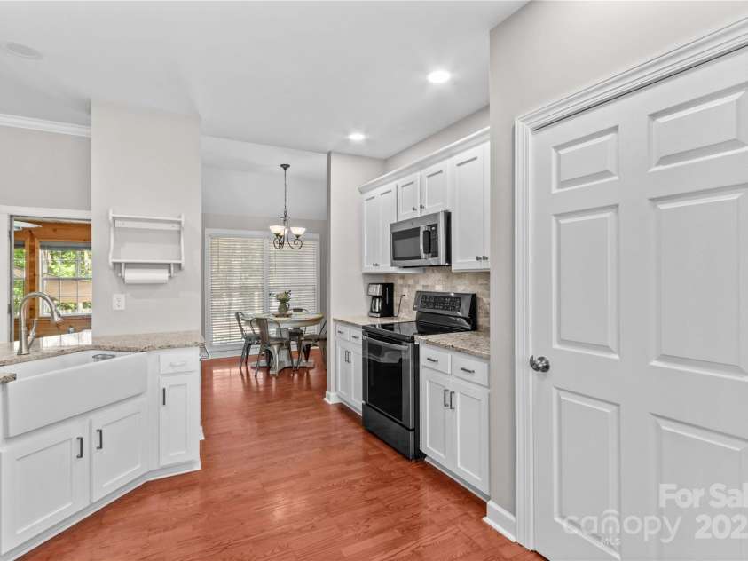 4159 Isle Of Pines Drive, Denver, NC 28037.  MLS# CAR4241494, YatesRealty ID 21146. 