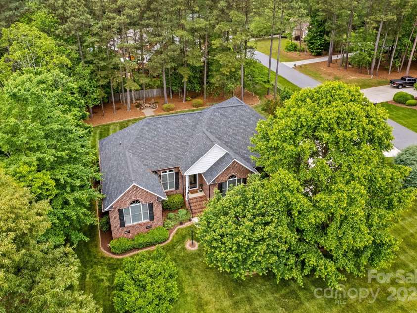 4159 Isle Of Pines Drive, Denver, NC 28037.  MLS# CAR4241494, YatesRealty ID 21146. 