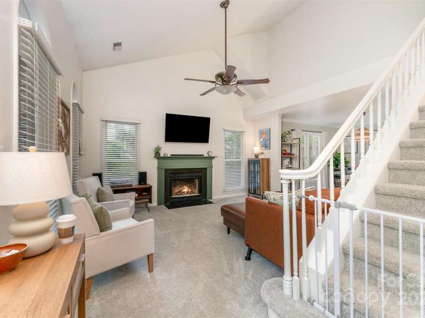 8624 Canter Post Drive, Charlotte, NC 28216.  MLS# CAR4265076, YatesRealty ID 21147. 