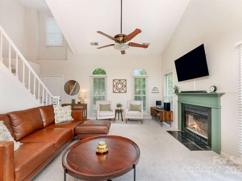 8624 Canter Post Drive, Charlotte, NC 28216.  MLS# CAR4265076, YatesRealty ID 21147. 