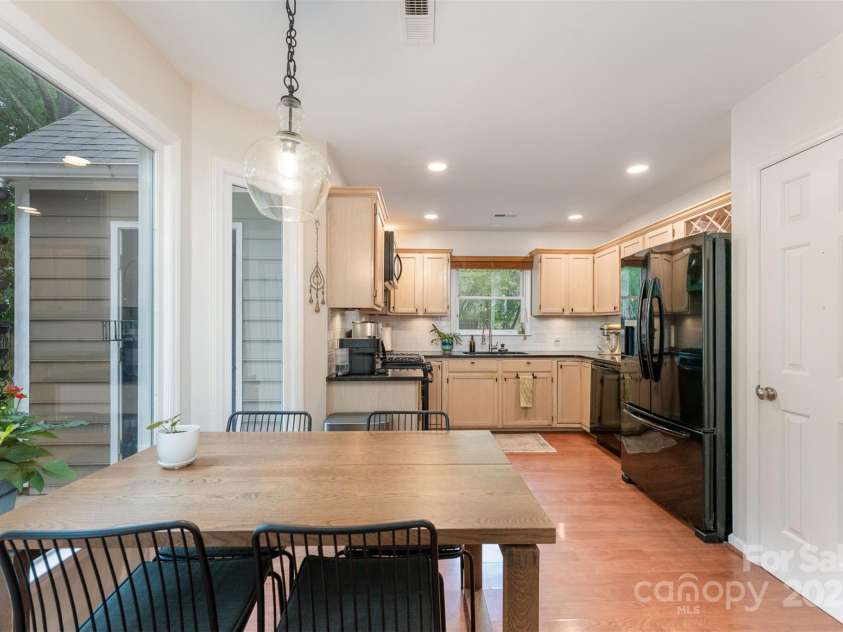 8624 Canter Post Drive, Charlotte, NC 28216.  MLS# CAR4265076, YatesRealty ID 21147. 