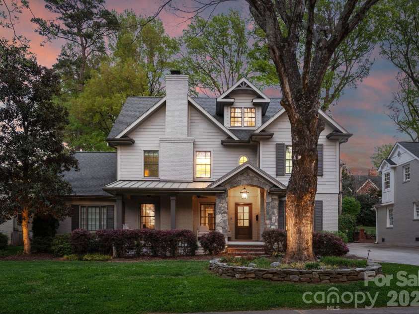 1843 Maryland Avenue, Charlotte, NC 28209.  MLS# CAR4363268, YatesRealty ID 21149. 