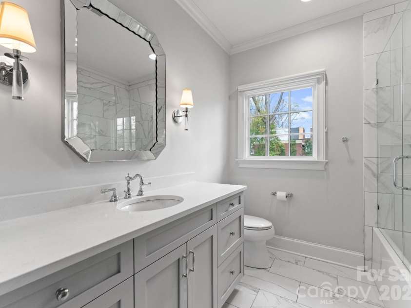 1843 Maryland Avenue, Charlotte, NC 28209.  MLS# CAR4363268, YatesRealty ID 21149. Guest Bathroom Upper Level