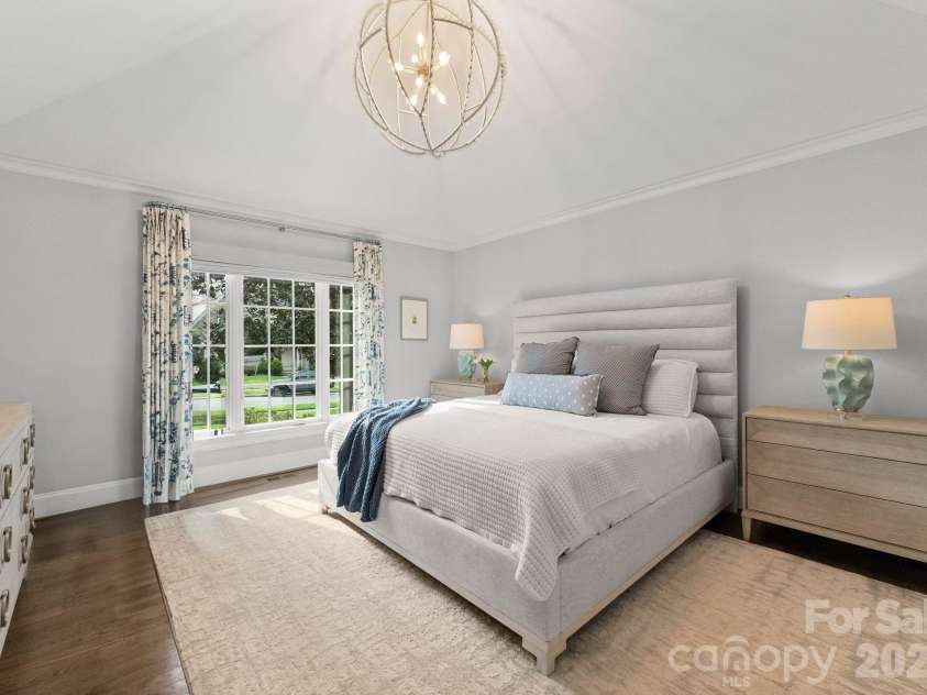 1843 Maryland Avenue, Charlotte, NC 28209.  MLS# CAR4363268, YatesRealty ID 21149. Primary Bedroom Main Level