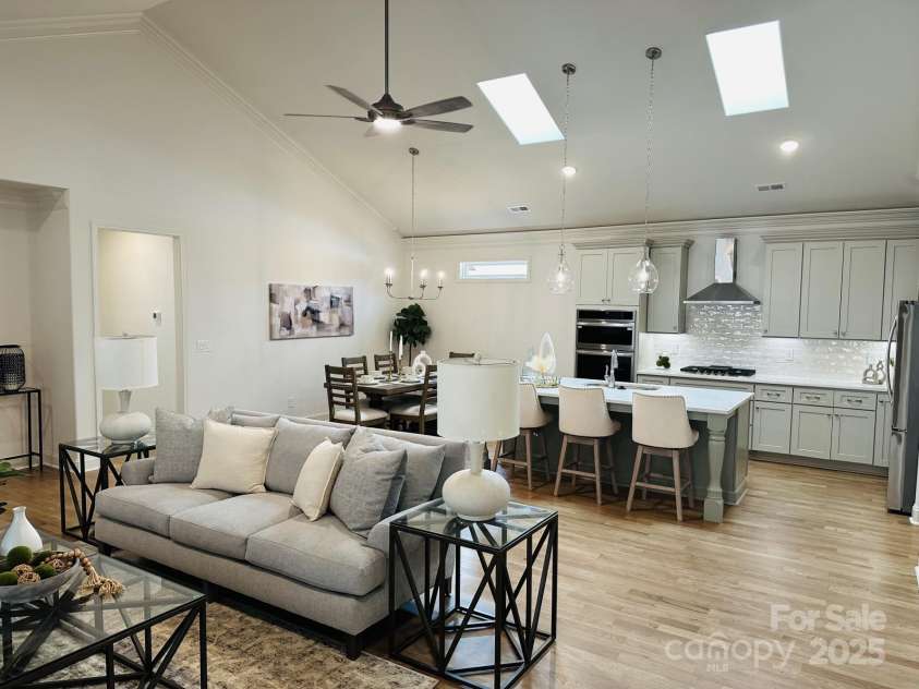 #92 Silver Trace Lane, Denver, NC 28037.  MLS# CAR4222483, YatesRealty ID 2115. 