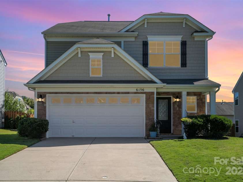 6156 Kilchurn Drive, Fort Mill, SC 29707.  MLS# CAR4268259, YatesRealty ID 21151. 