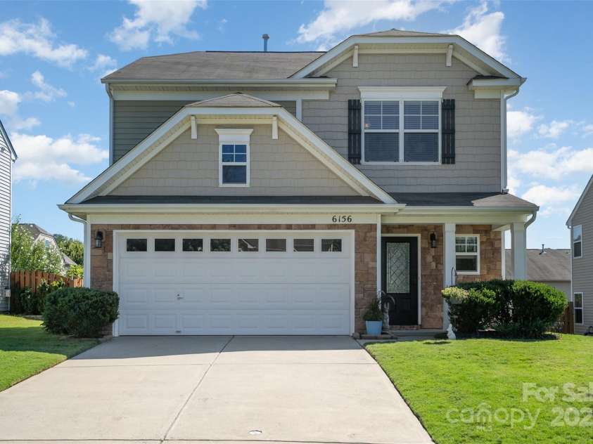 6156 Kilchurn Drive, Fort Mill, SC 29707.  MLS# CAR4268259, YatesRealty ID 21151. 