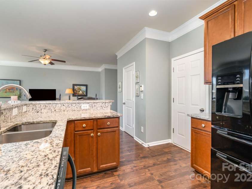 6156 Kilchurn Drive, Fort Mill, SC 29707.  MLS# CAR4268259, YatesRealty ID 21151. 