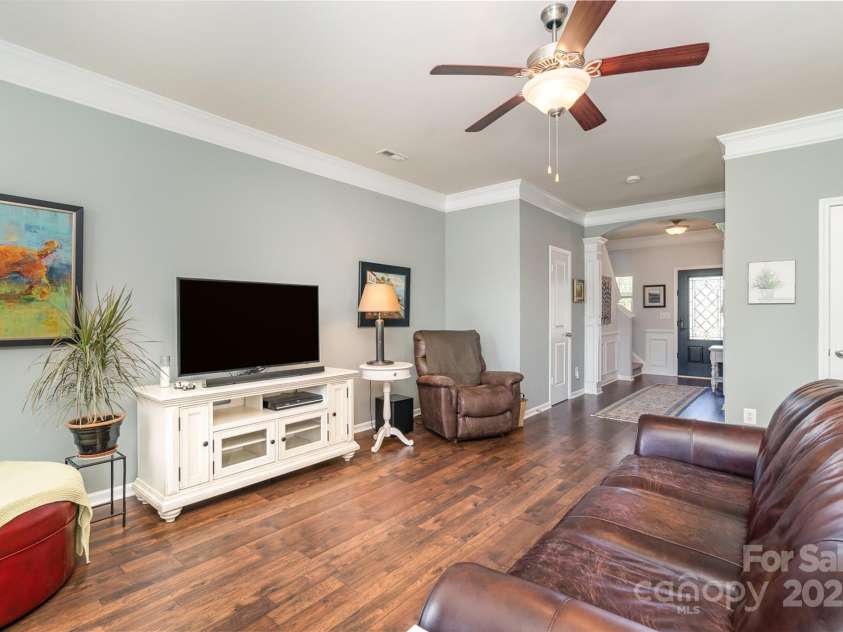 6156 Kilchurn Drive, Fort Mill, SC 29707.  MLS# CAR4268259, YatesRealty ID 21151. 