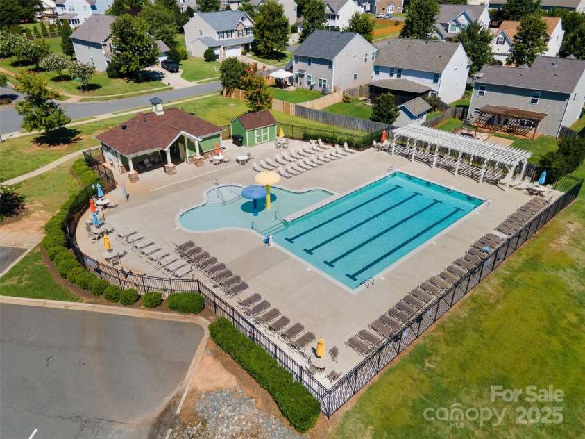 6156 Kilchurn Drive, Fort Mill, SC 29707.  MLS# CAR4268259, YatesRealty ID 21151. Community Pool