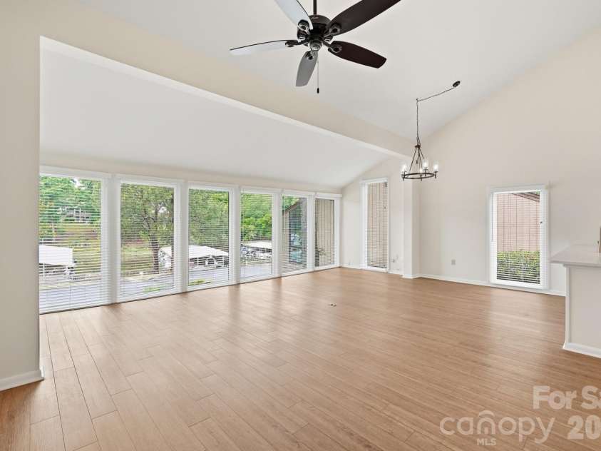 7 Marina Road, Lake Wylie, SC 29710.  MLS# CAR4380569, YatesRealty ID 21151. 