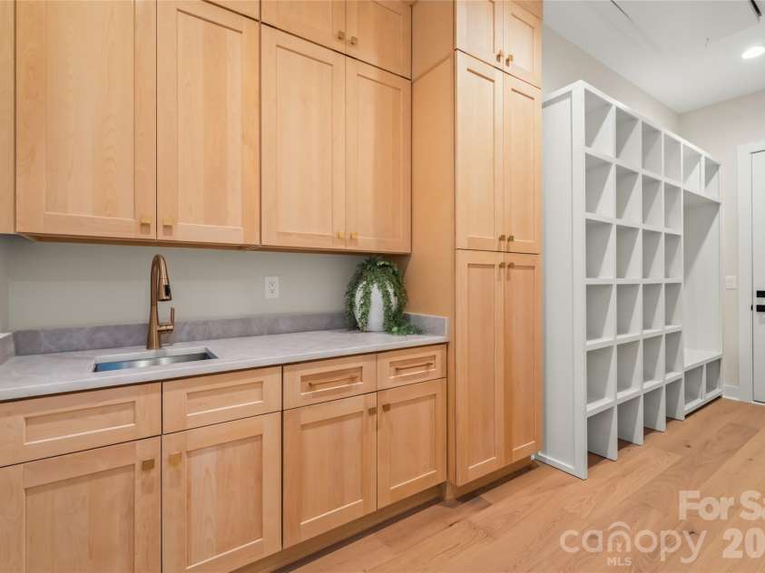 1220 Cuthbertson Road, Waxhaw, NC 28173.  MLS# CAR4373871, YatesRealty ID 21152. 