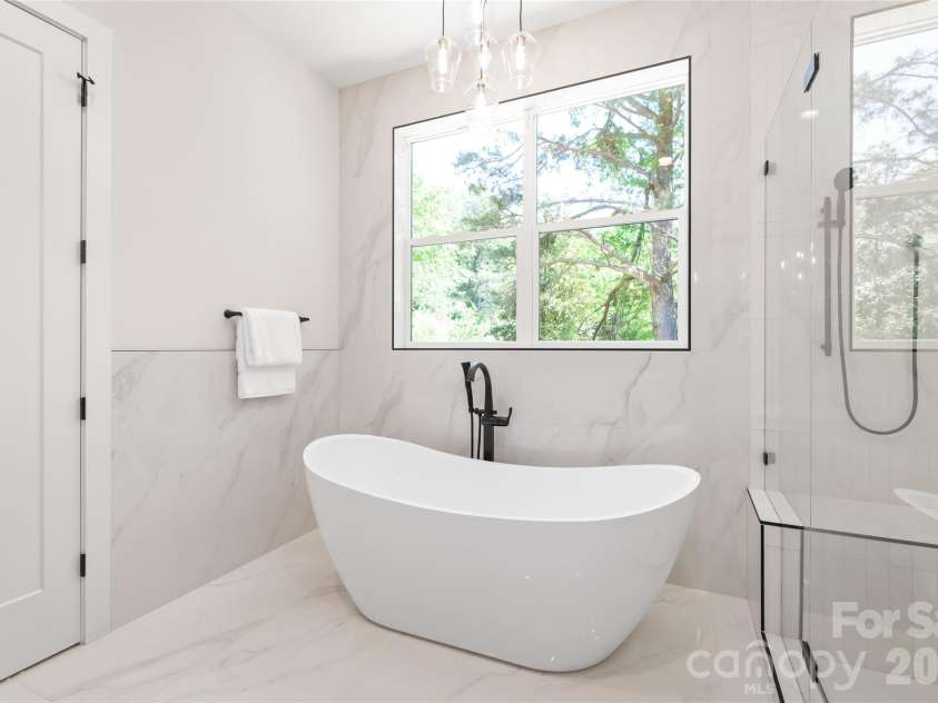1220 Cuthbertson Road, Waxhaw, NC 28173.  MLS# CAR4373871, YatesRealty ID 21152. 