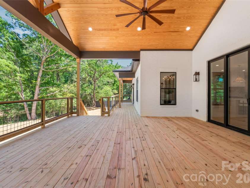 1220 Cuthbertson Road, Waxhaw, NC 28173.  MLS# CAR4373871, YatesRealty ID 21152. 