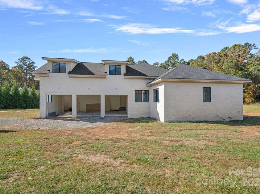 5039 Eliza Long Wilkie Drive, Huntersville, NC 28078.  MLS# CAR4240694, YatesRealty ID 21152. In construction- 3 car garage