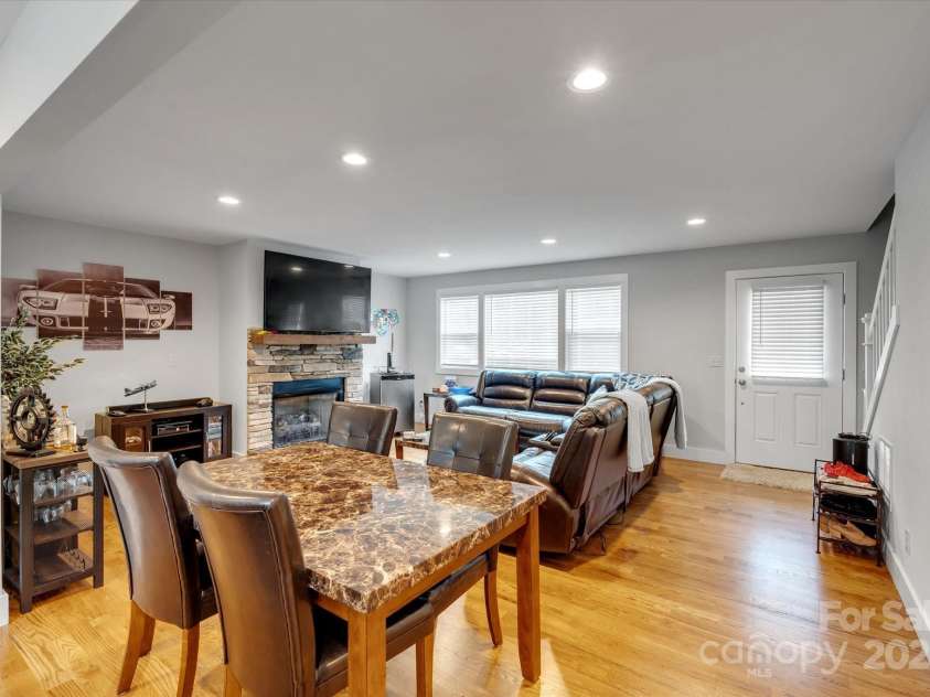 58 Greenwood Fields Drive, Asheville, NC 28804.  MLS# CAR4172034, YatesRealty ID 21157. 