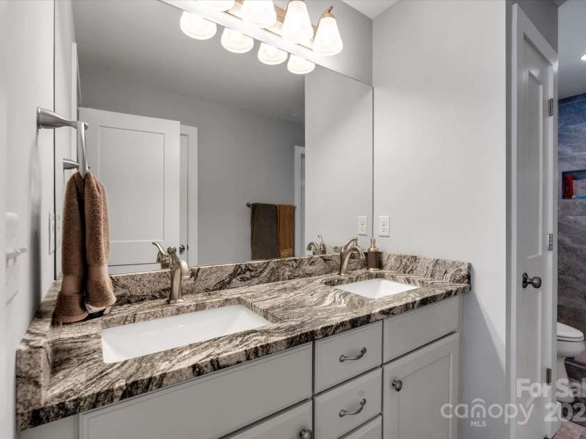 58 Greenwood Fields Drive, Asheville, NC 28804.  MLS# CAR4172034, YatesRealty ID 21157. 