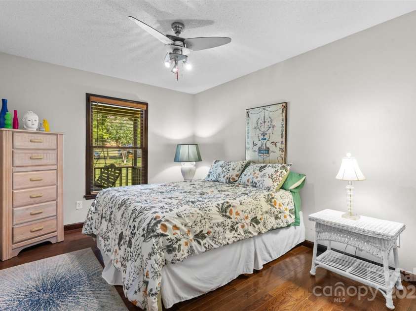 4920 Surfwood Drive, Sherrills Ford, NC 28673.  MLS# CAR4297659, YatesRealty ID 21158. Bedroom