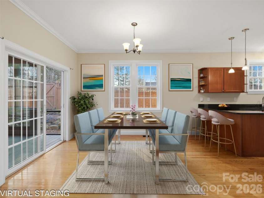 92 Middlemont Avenue, Asheville, NC 28806.  MLS# CAR4334470, YatesRealty ID 21159. Light and bright dining area in this open concept design